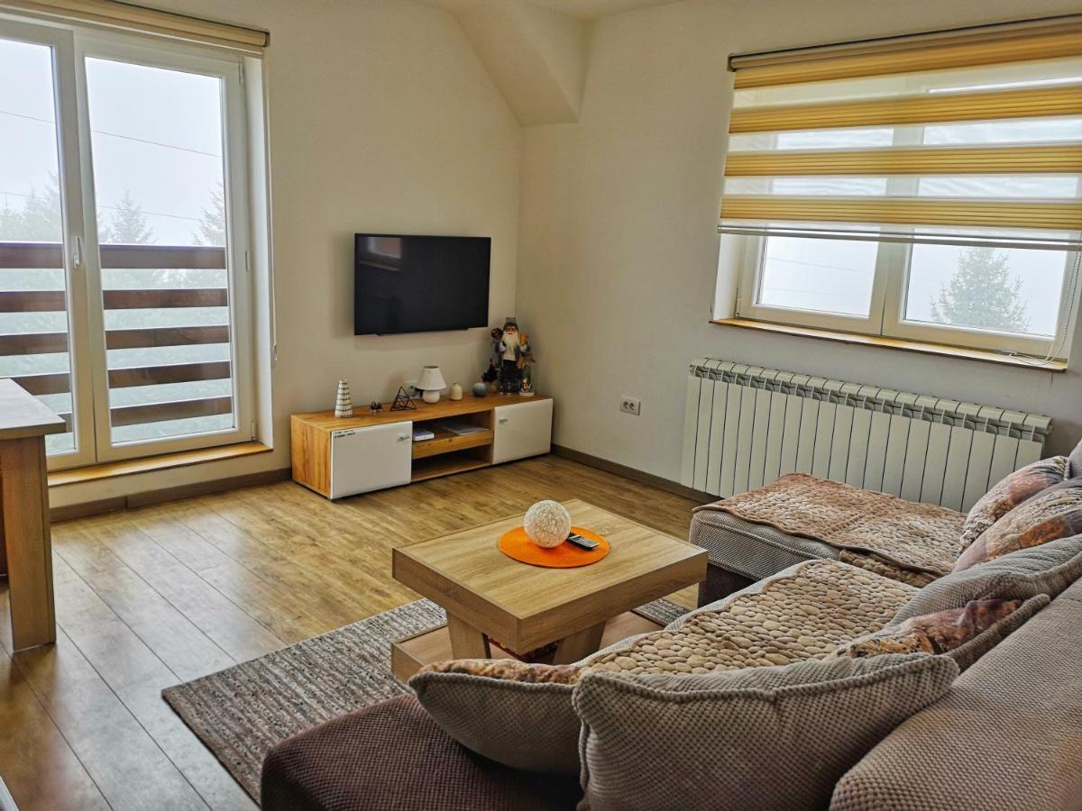Iznad Oblaka Apartman 8 โคเปานิก ภายนอก รูปภาพ